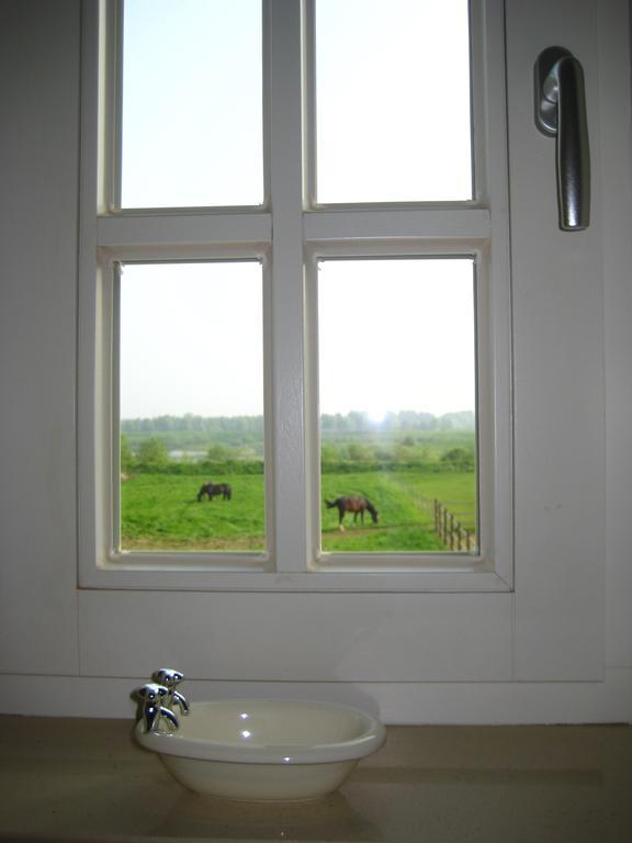 Vakantiehuis Aen De Roderburgh Maaseik Exterior foto